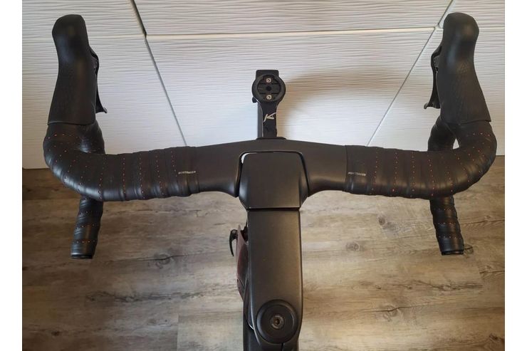 Trek Madone SLR Gen 6 - Rennr�der & Triathlonr�der - Bild 1