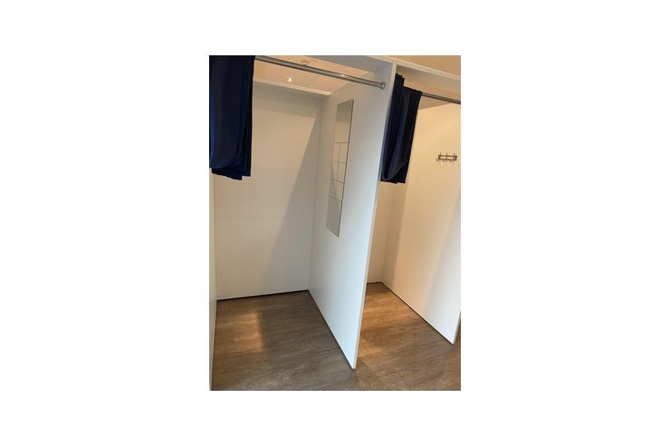 Umkleidekabinen - Garderobe - Bild 1