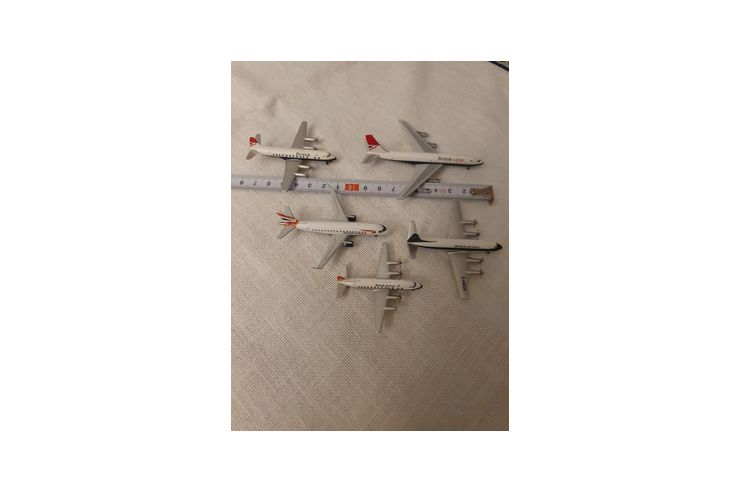 Flugzeug Modelle British Airways 5 St�ck - Figuren - Bild 1