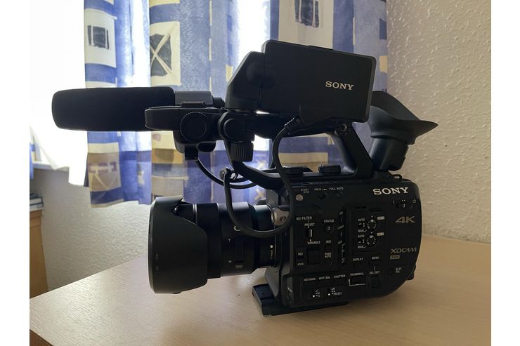 Sony PXW FS 5 Objektiv - Camcorder - Bild 1