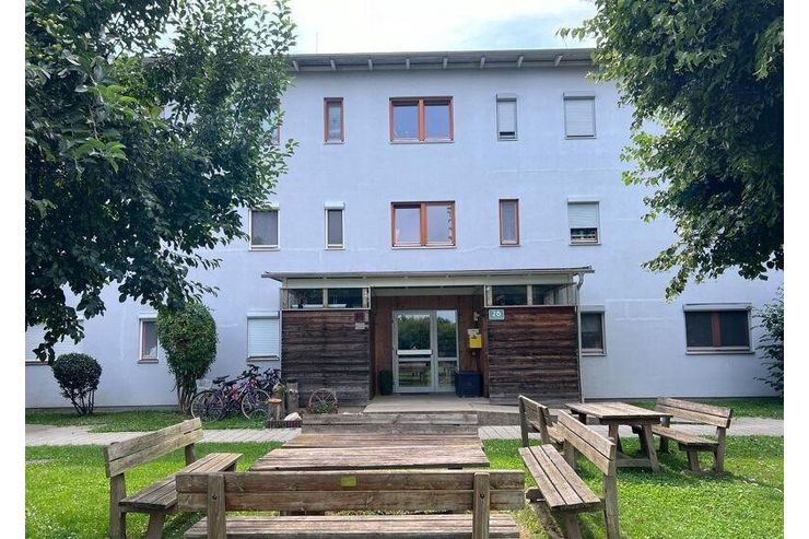 Familienfreundliche 3 Zimmer Wohnung - Wohnung mieten - Bild 1