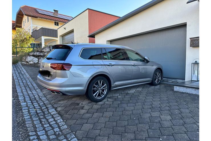 VW Passat - Autos VW - Bild 1