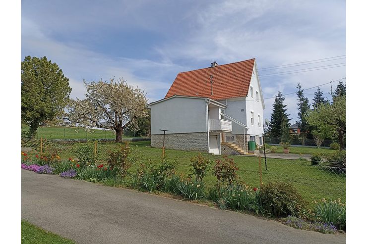 Wohnhaus Sonnenlage - Haus kaufen - Bild 1