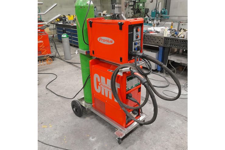Fronius TPS 5000 CMT Schwei�ger�t - Gewerbebedarf - Bild 1