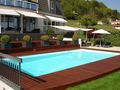 Holzterrasse Swimmingpool - Gartendekoraktion - Bild 2