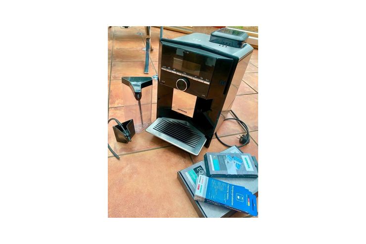 Siemens EQ9 S300 - Kaffeemaschinen - Bild 1
