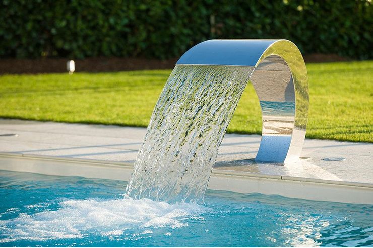 Moderne Gartengestaltung Triton Pool - Gartendekoraktion - Bild 1