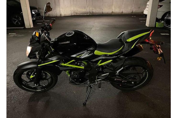Kawasaki - Kawasaki - Bild 1