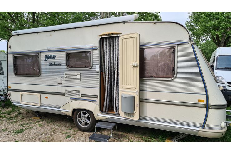 LMC Lord Ambassador 530K - Wohnwagen - Bild 1