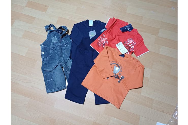 �ber 100 Teile Kinderbekleidung NEUWARE - Kleidungspakete & Sets - Bild 1