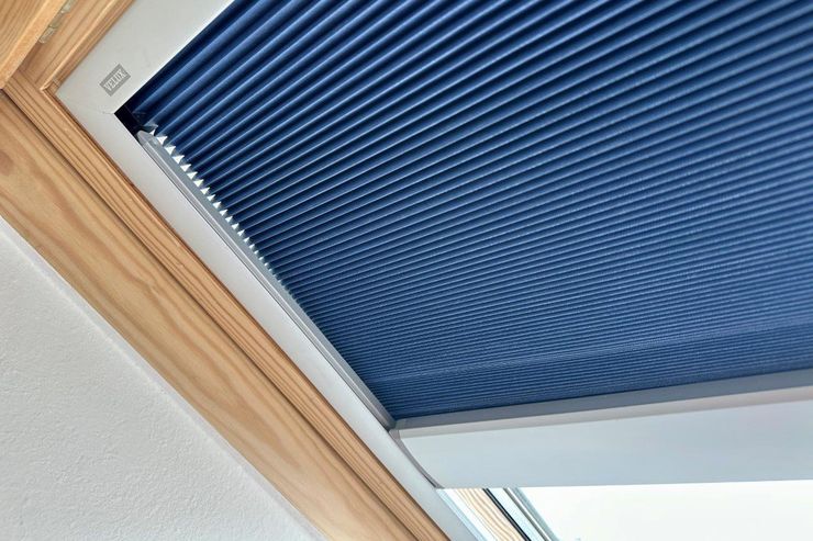 Velux Multifunktionsrollos - Rolll�den - Bild 1