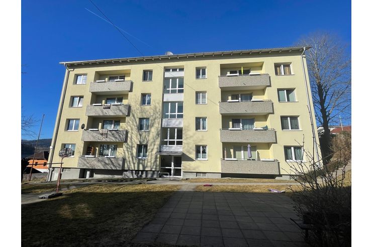 Wohnblock Verkaufen - Haus kaufen - Bild 1