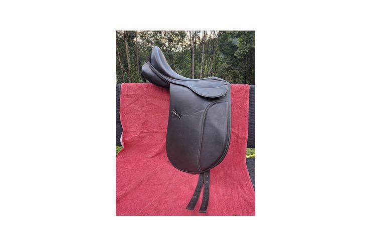 Status Dressursattel - S�ttel, Unterlagen & Zubeh�r - Bild 1