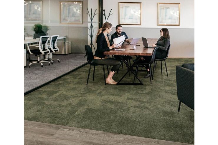 Composure Eucalyptus Interface Teppichfliesen - Teppiche - Bild 1