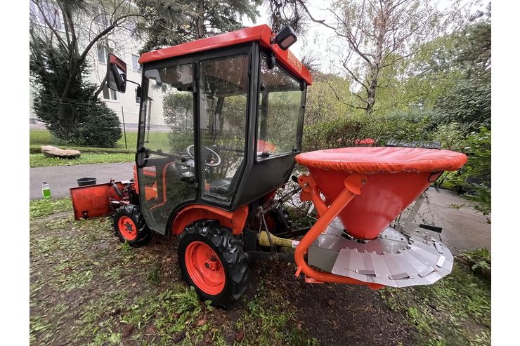 KUBOTA B 1220 - Schneepfl�ge, Pistenger�te usw. - Bild 1
