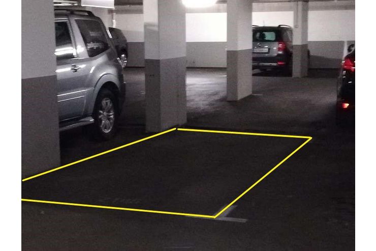 TG Platz 1020 PROVISIONSFREI SOFORT WU Messe - Garage & Stellplatz mieten - Bild 1