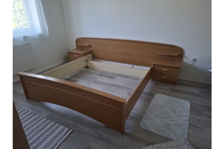 Doppelbett 180x200 - Betten - Bild 1