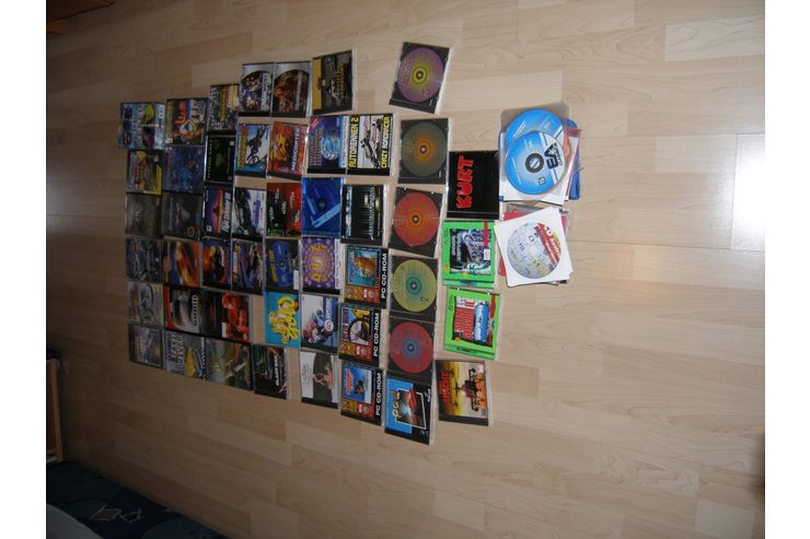 Verkaufe 200 Teilige Spielesammlung - PC Games - Bild 1