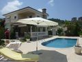 Vollmblierte Luxus Villa Pool Garage Panoramablick - Haus kaufen - Bild 1